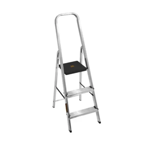 Escalera reforzada aluminio 3 peldaños Black+Decker BXLD-ESC0003